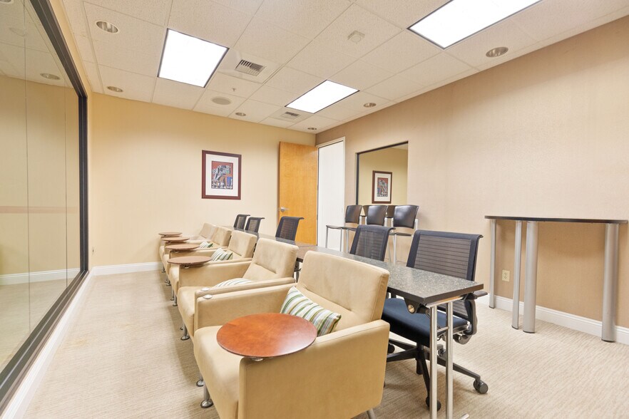 More Photos Of 1226 H St, Sacramento Office For Sale