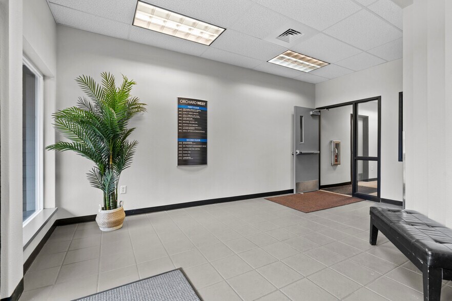 More Photos Of 675 Orchard Heights Rd, Salem Medical For Lease