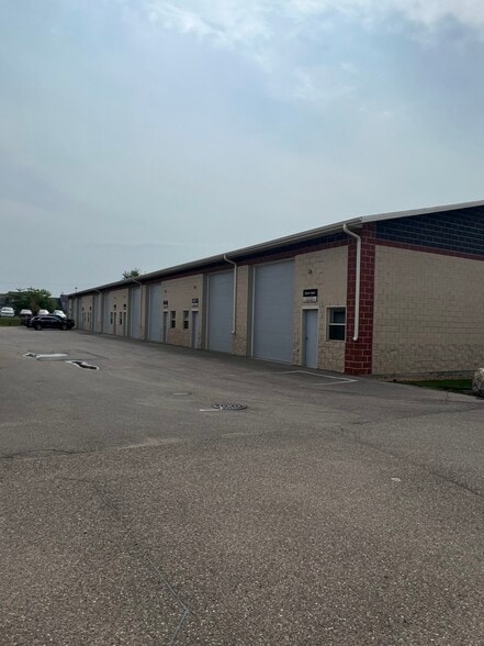 More Photos Of 96 E 8th St, Waconia Self Storage For Lease