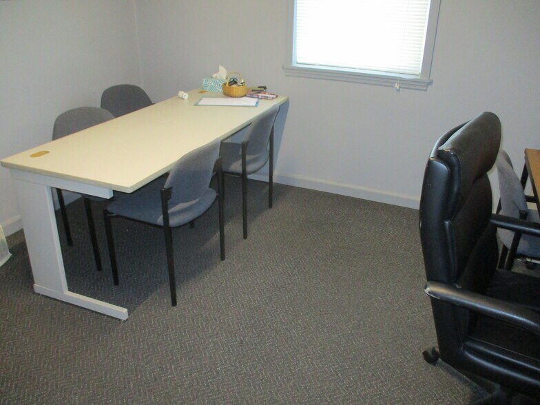 More Photos Of 1344 N 9th St, Griffin Religious Facility For Sale