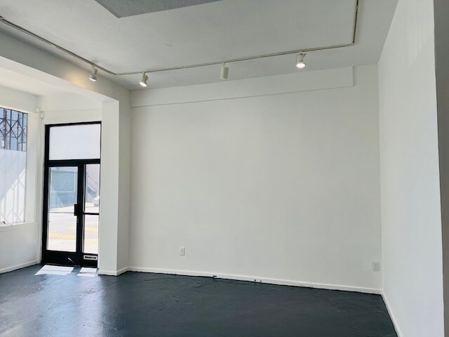 More Photos Of 1295 Alabama St, San Francisco Storefront Retail Residential For Lease
