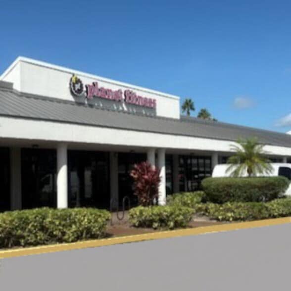 More Photos Of 18600-18760 NW 67th Ave, Miami Lakes Unknown For Lease