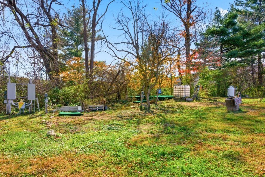 More Photos Of 204 Douglas Ln, Pearisburg Hospitality For Sale