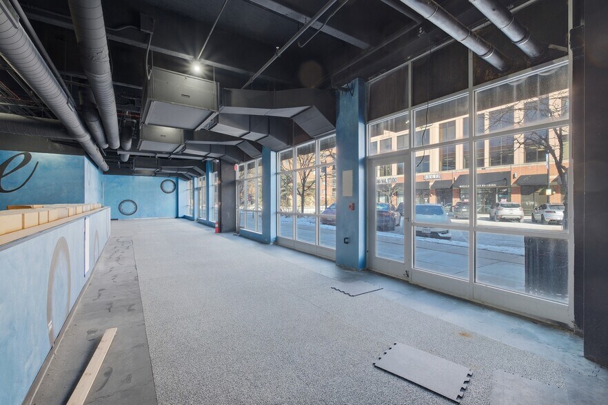 More Photos Of 1461 Market St, Des Plaines Parking Garage For Sale