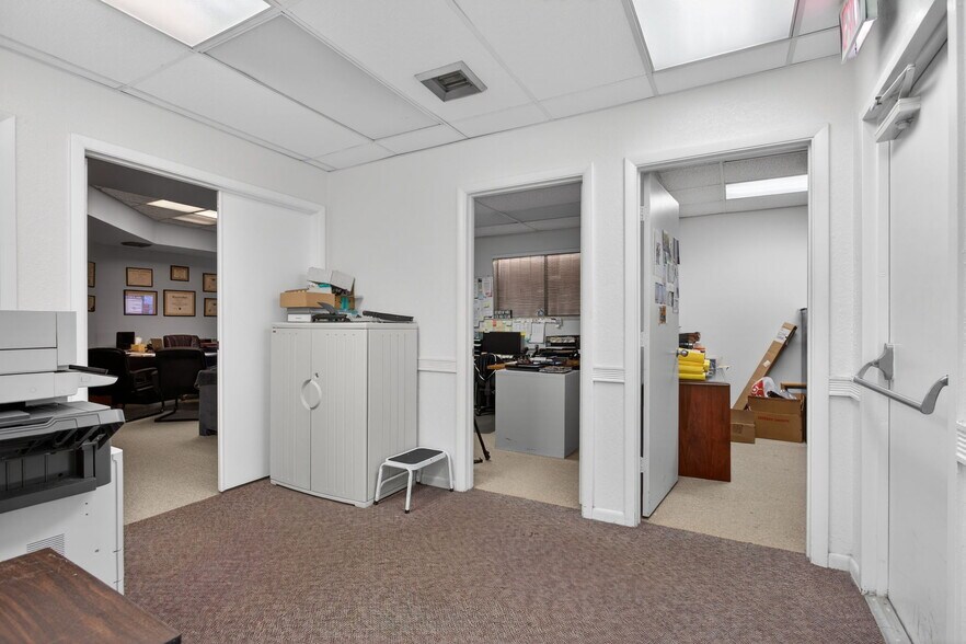More Photos Of 513 N State Road 7, Margate Office For Sale