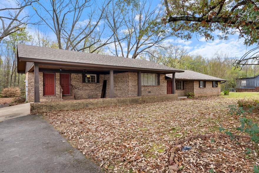 More Photos Of 30 Broadview St, Greenbrier Office For Sale