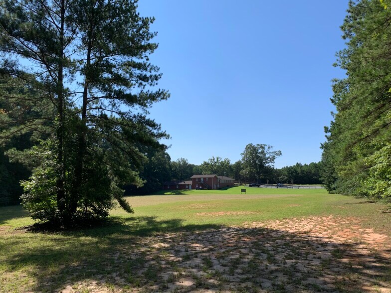 More Photos Of 5069 Highpoint Rd, Union City Religious Facility For Sale