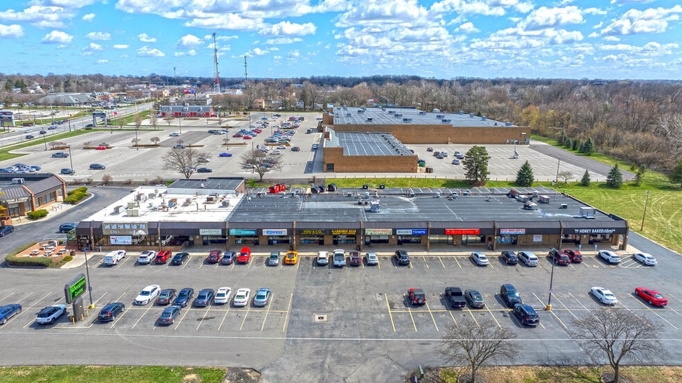More Photos Of 6085-6115 Mcnaughten Rd, Columbus Storefront For Lease