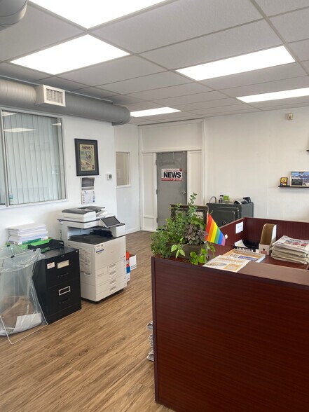 More Photos Of 4918 Napier St, Port Alberni Flex For Sale