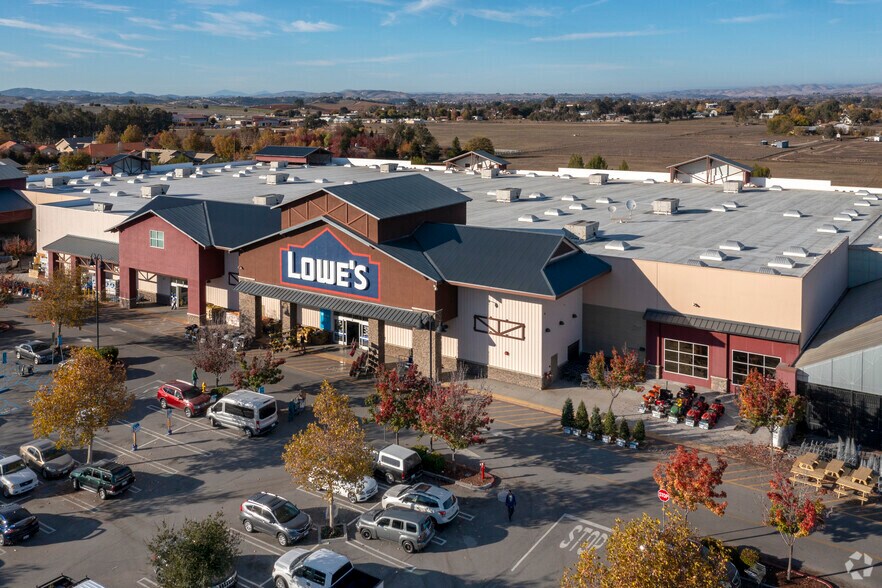 More Photos Of Hwy 46 & Golden Hill Rd @ Highway 46, Paso Robles Unknown For Lease