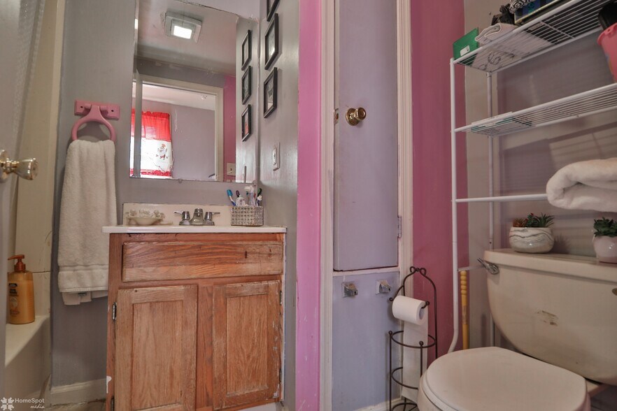 More Photos Of 1550 Warren St, Allentown Apartments For Sale