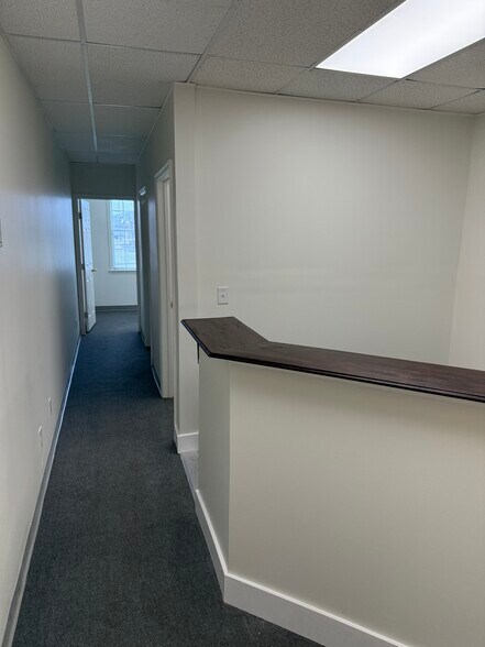 More Photos Of 23127 Three Notch Rd, California Office For Lease