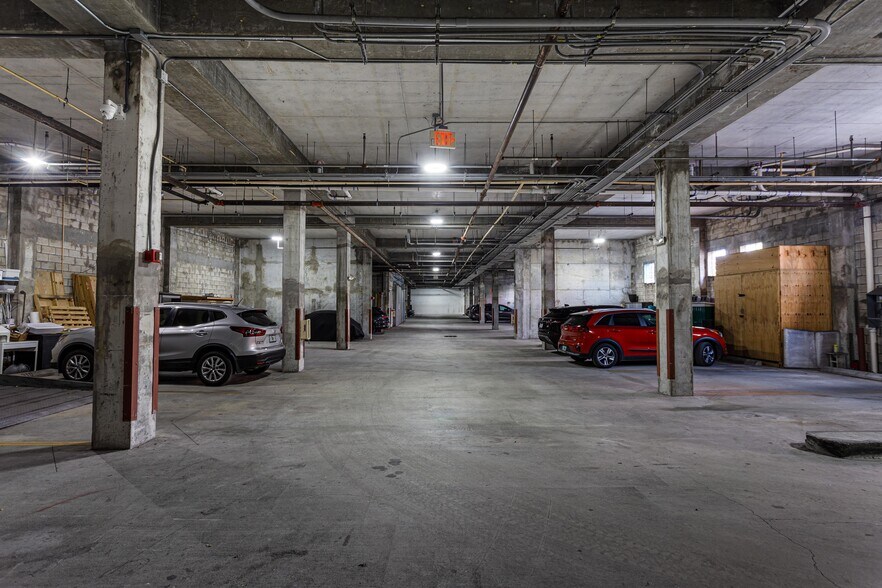 More Photos Of 250 NW 23rd St, Miami Loft Creative Space For Lease
