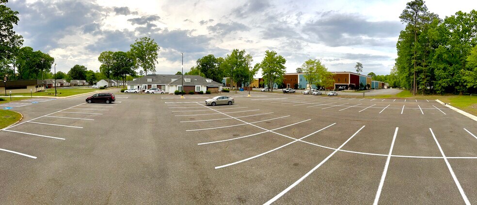 More Photos Of 610 Thimble Shoals Blvd, Newport News Unknown For Lease