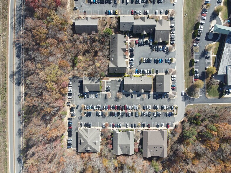 More Photos Of 321 Park Hill Dr, Fredericksburg Medical For Sale