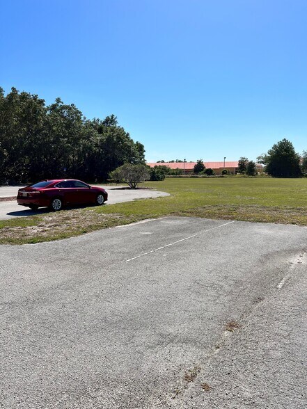More Photos Of 2401 Walden Woods Dr, Plant City Land For Sale