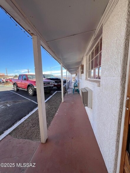 More Photos Of 1150 S Highway 80, Benson Hotel For Sale