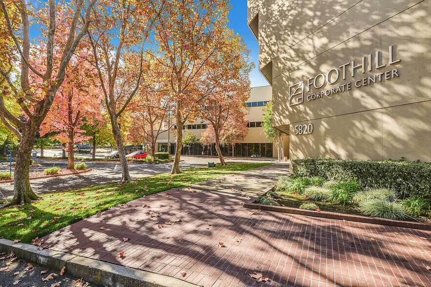 More Photos Of 5820 Stoneridge Mall Rd, Pleasanton Medical For Lease