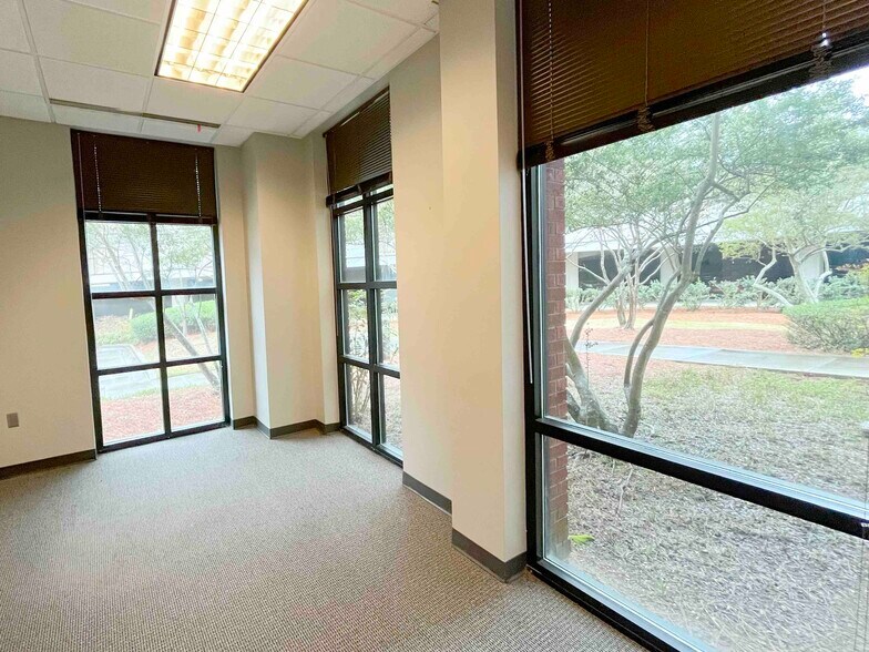 100 Grandview Pl, Birmingham, AL 35243 Office For Lease