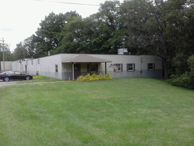 More Photos Of 15650 S Madison Rd, Middlefield Manufacturing For Lease
