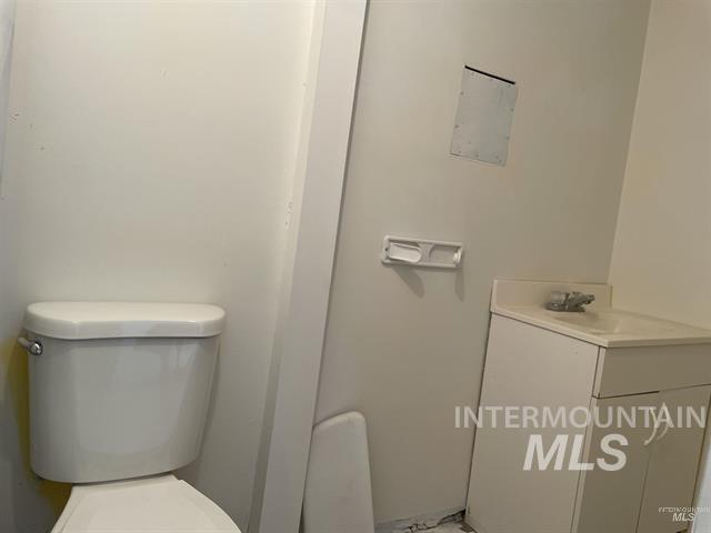 More Photos Of 14463 Airbase Rd, Mountain Home Freestanding For Sale