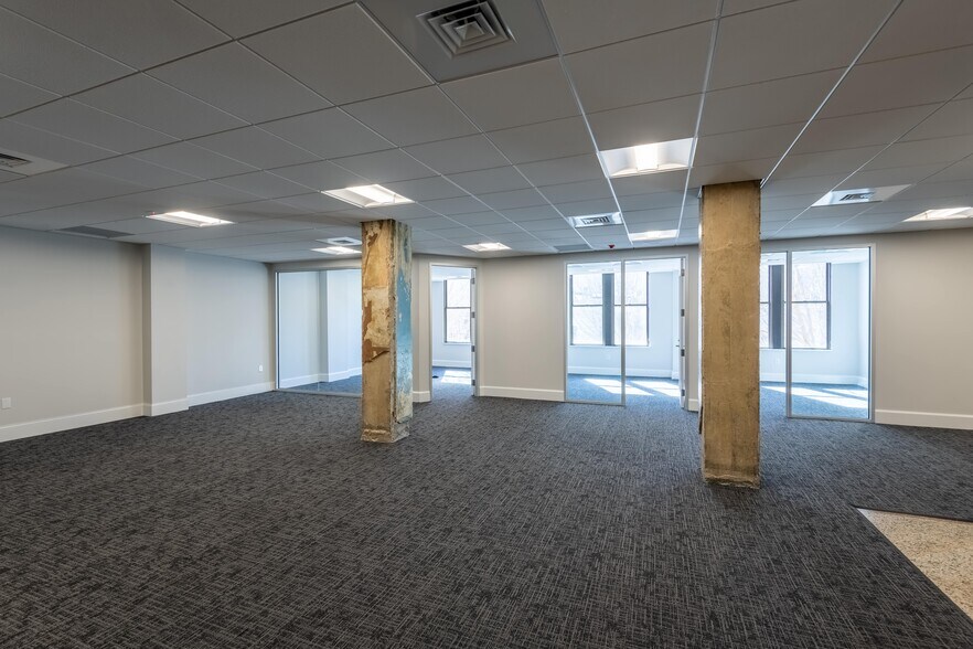 More Photos Of 133 Fayetteville St, Raleigh Office For Lease