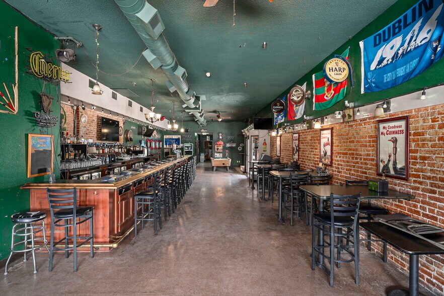 More Photos Of 906 Victorian Ave, Sparks Freestanding For Sale