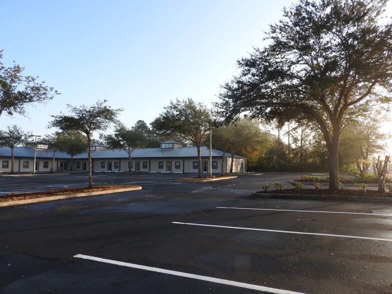 More Photos Of 437-481 W Ardice Ave, Eustis Office For Lease