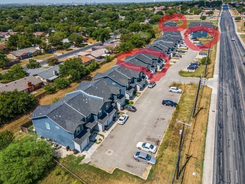 More Photos Of 6934 Crestway Rd, San Antonio Apartments For Sale