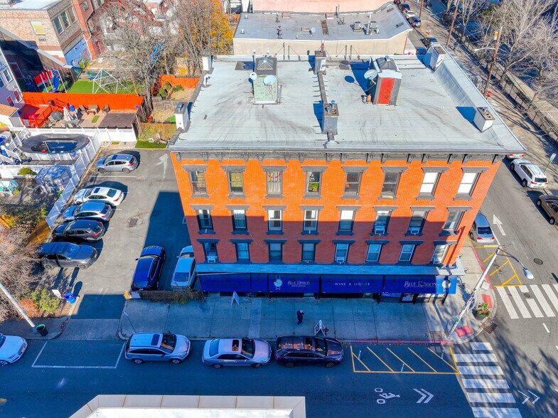 More Photos Of 450 1st St, Hoboken Apartments For Lease