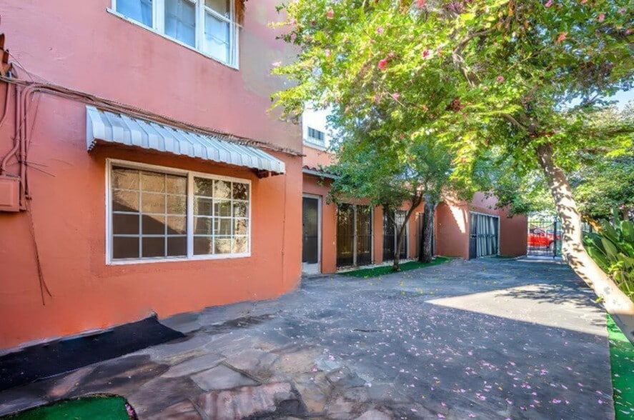 More Photos Of 4020 Slauson Ave, Maywood Storefront Retail Office For Lease