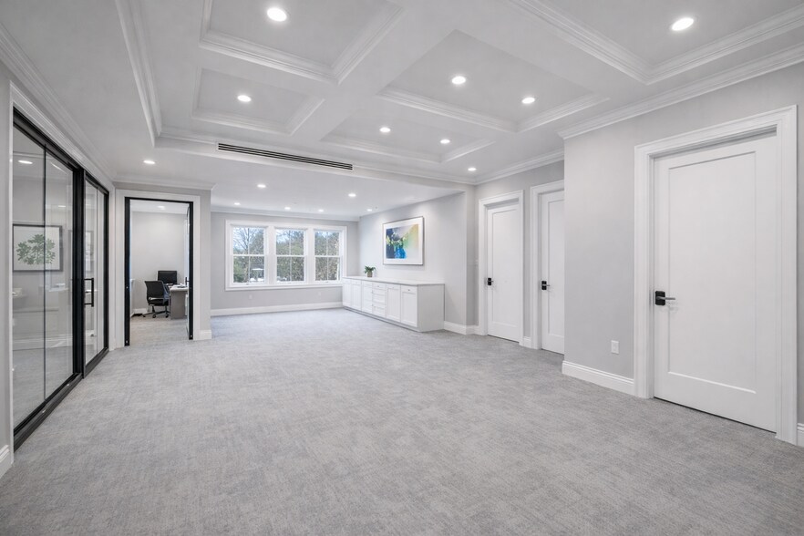 More Photos Of 173 High Plain St, Walpole Office For Sale