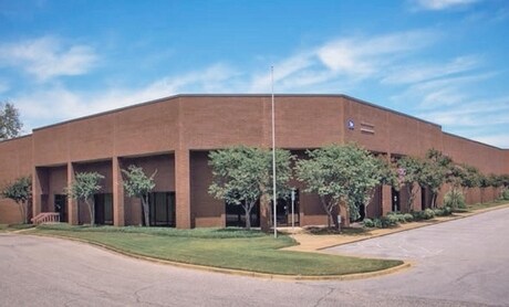 More Photos Of 3900-3950 Willow Lake Blvd, Memphis Distribution For Lease