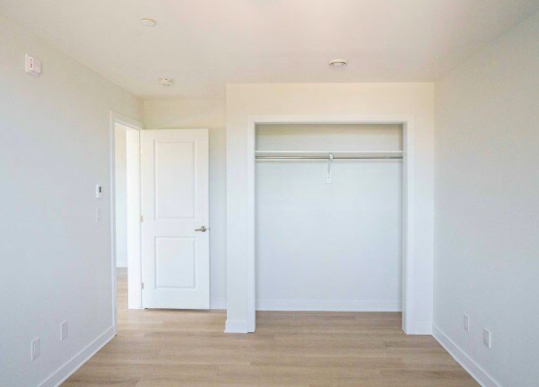 More Photos Of 7 Maple Av, Smiths Falls Apartments For Lease