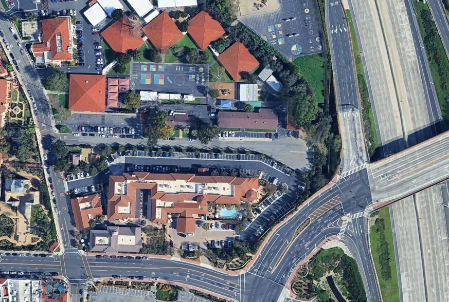 More Photos Of 31682 El Camino Real, San Juan Capistrano General Retail For Sale