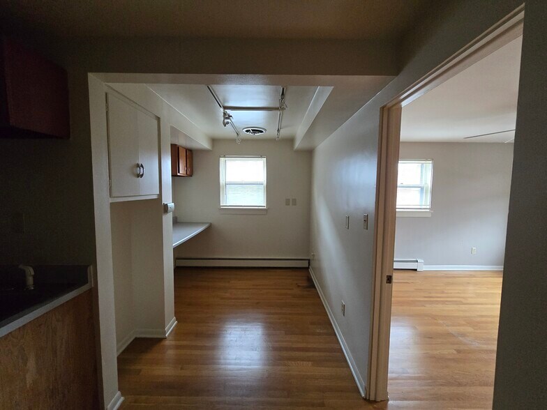 More Photos Of 813 W Berry St, Fort Wayne Apartments For Sale