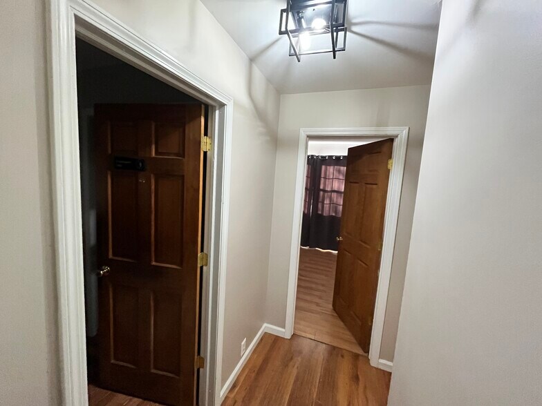 More Photos Of 260 Calumet St, Oswego Office For Sale