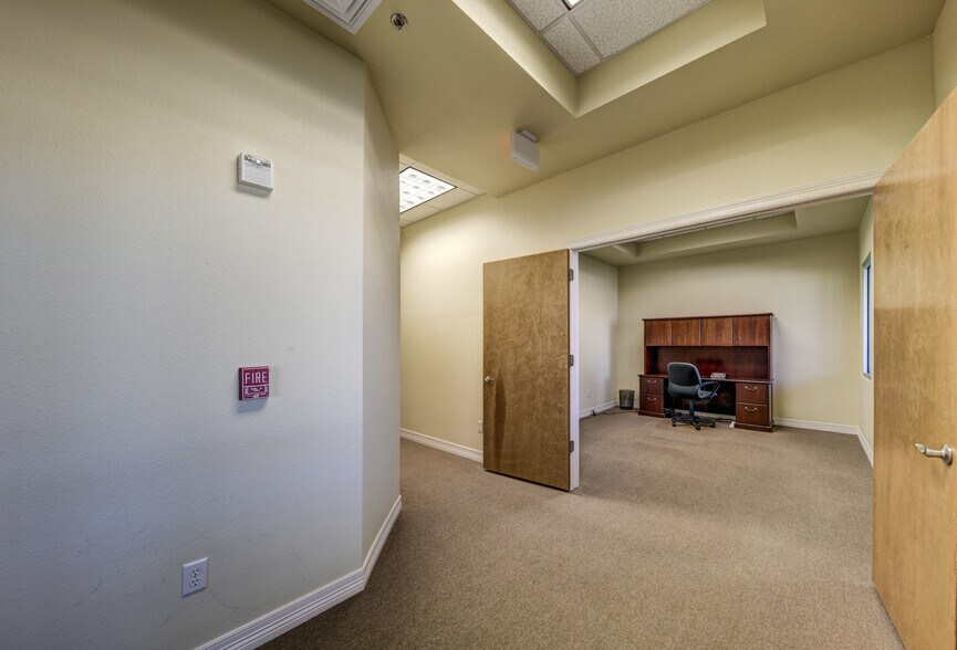 More Photos Of 1001 Long Prairie Rd, Flower Mound Medical For Sale