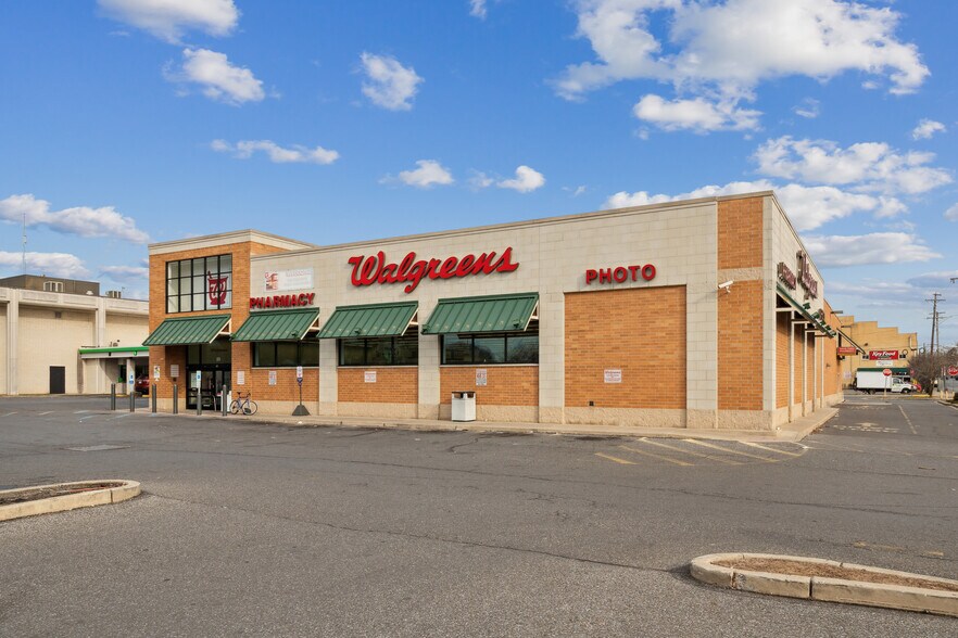 More Photos Of 25 E Broad St, Bridgeton General Retail For Sale