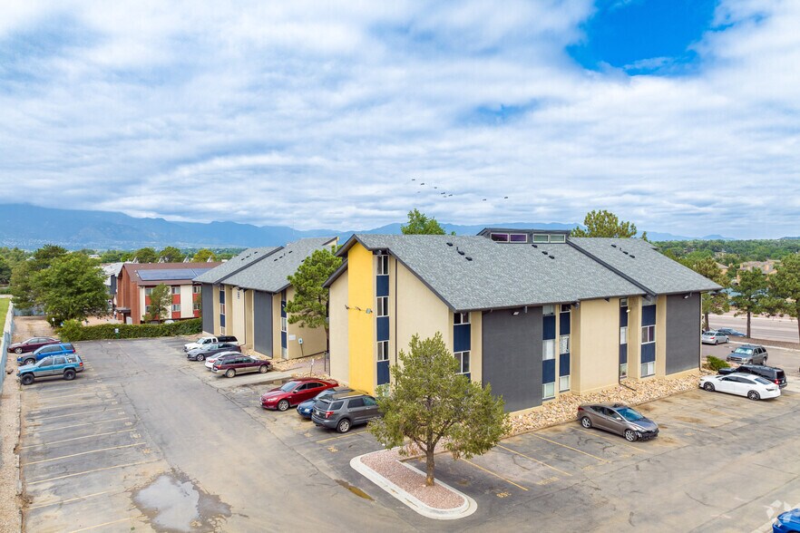 More Photos Of 3349 E Fountain Blvd, Colorado Springs Apartments For Sale