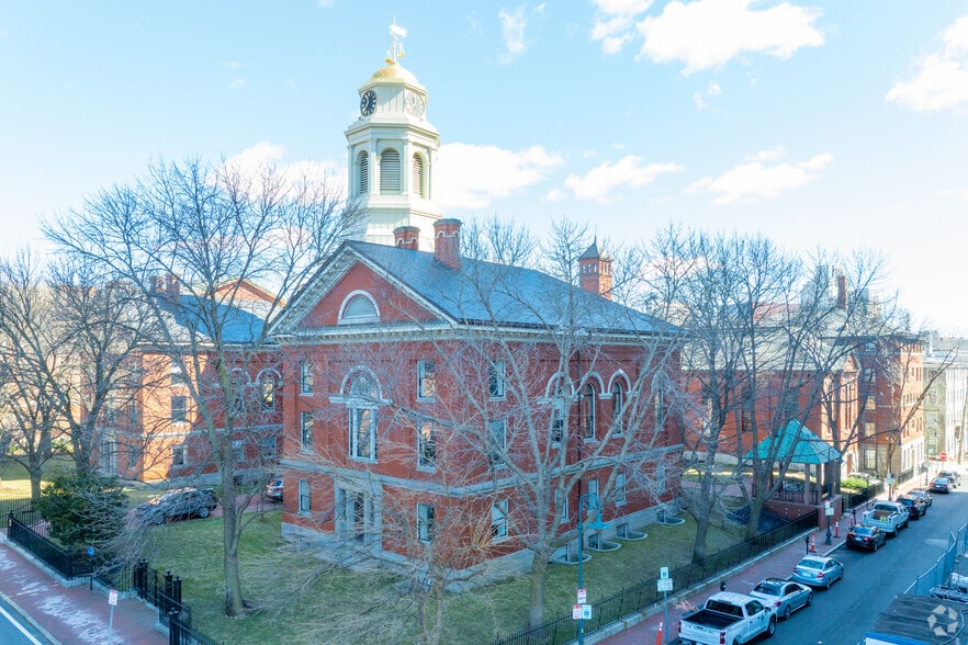 More Photos Of 47 Thorndike St, Cambridge Office For Lease