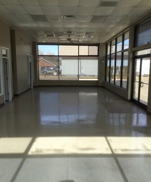 More Photos Of 13288 S Memorial Dr, Bixby Auto Dealership For Sale