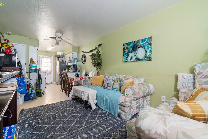 More Photos Of 2444 E Willetta St, Phoenix Multifamily For Sale