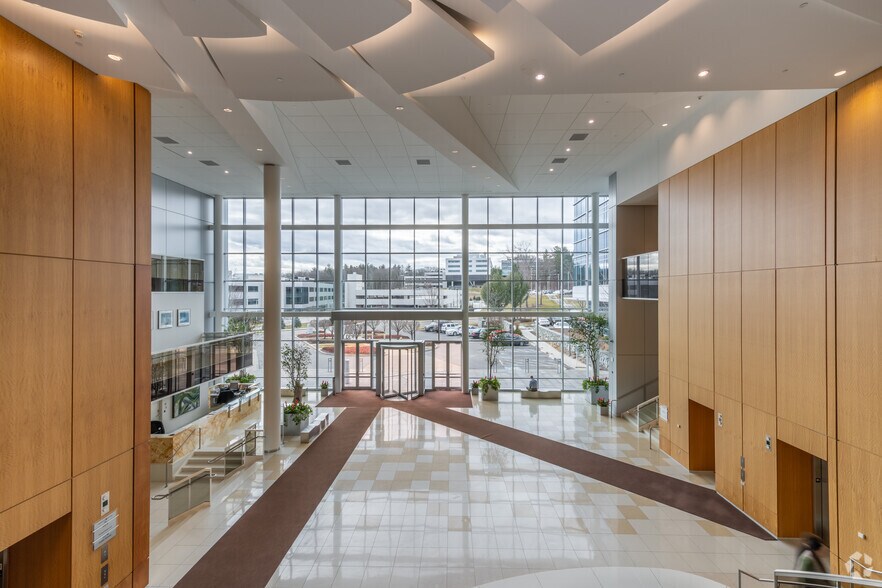 More Photos Of 930 Winter St, Waltham Office For Lease