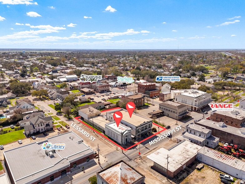 More Photos Of 416-418 Mississippi St, Donaldsonville Hotel For Sale