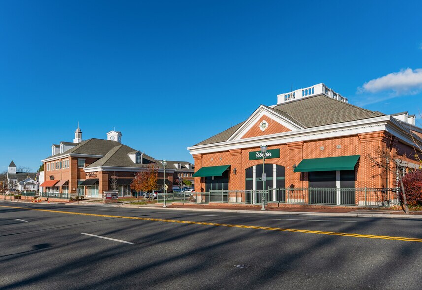 More Photos Of 1100-8100 Town Center Way, Livingston Storefront Retail Office For Lease