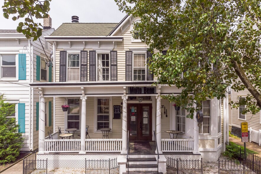 More Photos Of 17 N Main St, Cranbury Restaurant For Sale