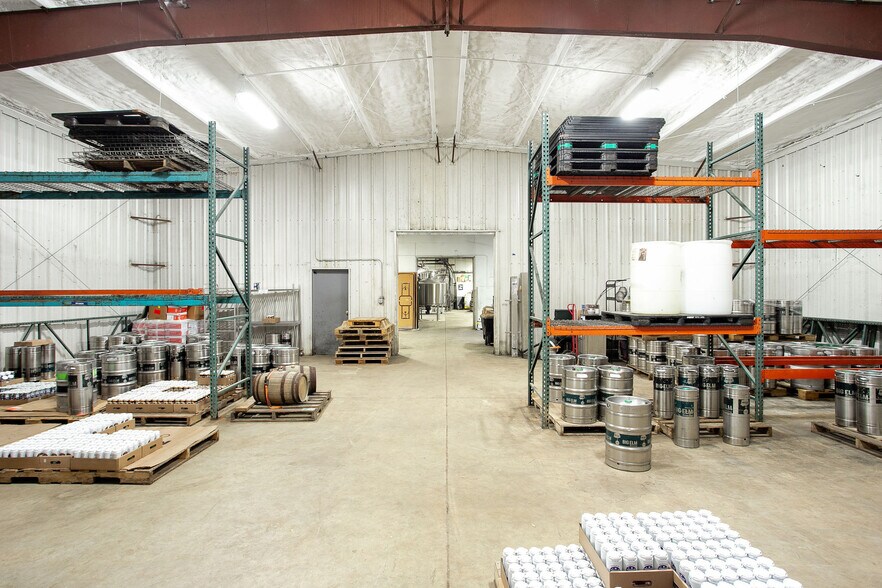 More Photos Of 65 Silver St, Sheffield Warehouse For Sale