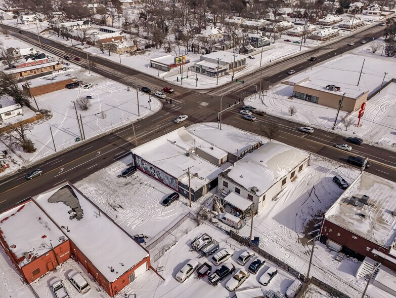 More Photos Of 3117 E 13th St, Wichita Freestanding For Sale