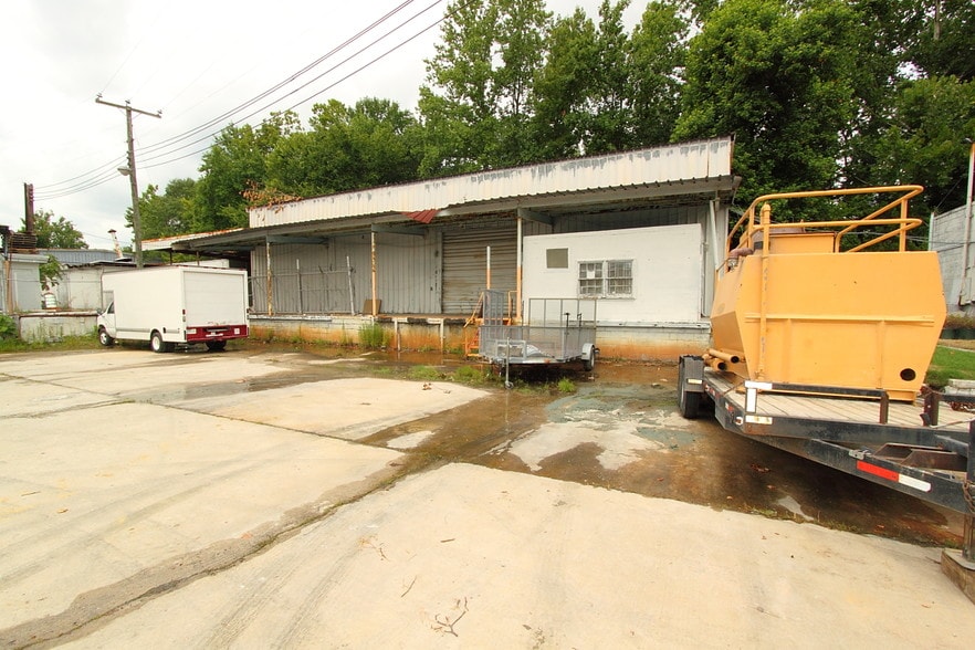 More Photos Of 4030 Seaguard Ave, Portsmouth Warehouse For Lease